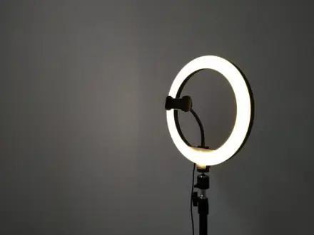 Top 10 đèn livestream tốt nhất: Sáng đẹp lung linh, hút nghìn view